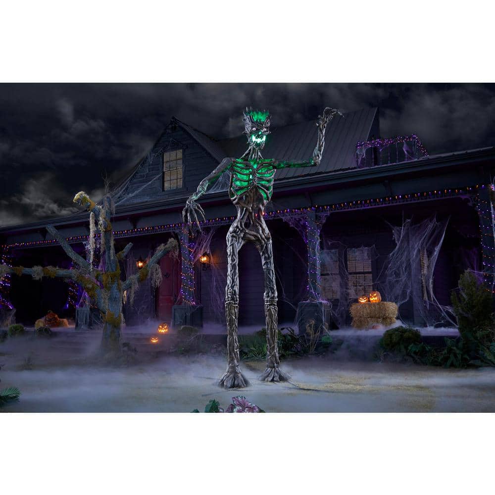 12.5 ft. Giant-Sized Inferno Deadwood Skeleton