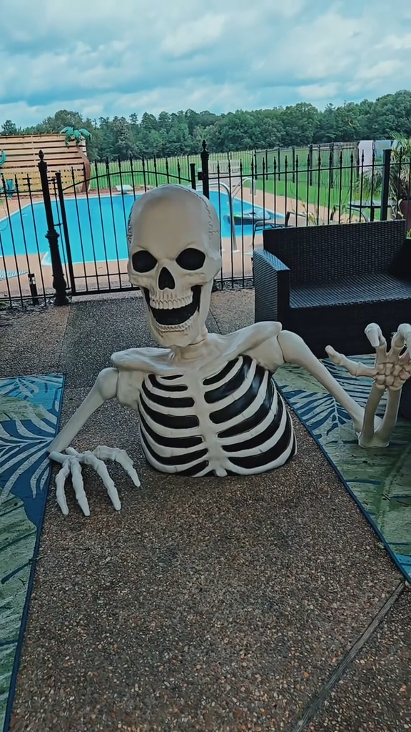 New! Red Shed 48 in. Ground Breaking Skeleton
