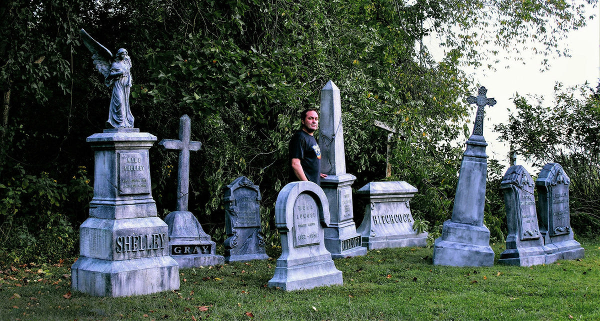 ☠️ Halloween Decoration☠️ Glow-In-the-Dark Cemetery